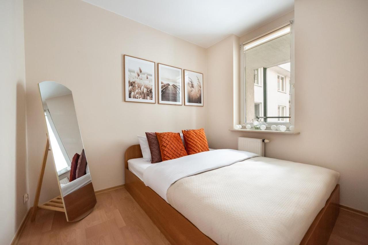 ורשה Praga Sulejkowska Comfort Apartment מראה חיצוני תמונה